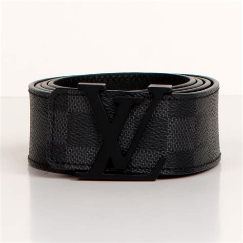 Louis Vuitton belt style guide